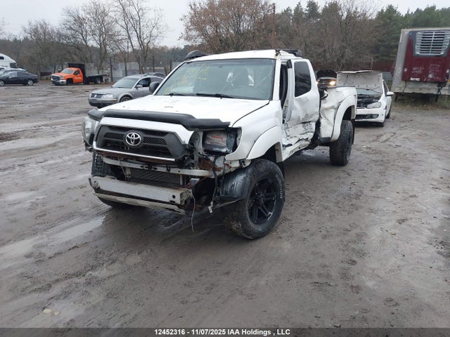 12452316 :رقم المزاد ، 5TFUU4ENXCX031852 vin ، 2012 Toyota Tacoma مزاد بيع