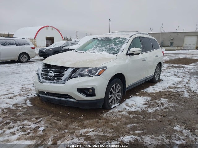 5N1DR2MM5HC908109 Nissan Pathfinder