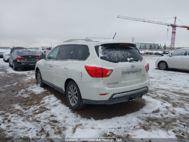 5N1DR2MM5HC908109 Nissan Pathfinder