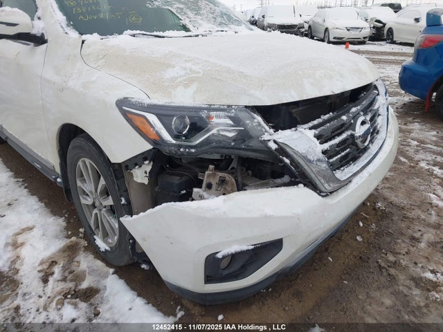 5N1DR2MM5HC908109 Nissan Pathfinder