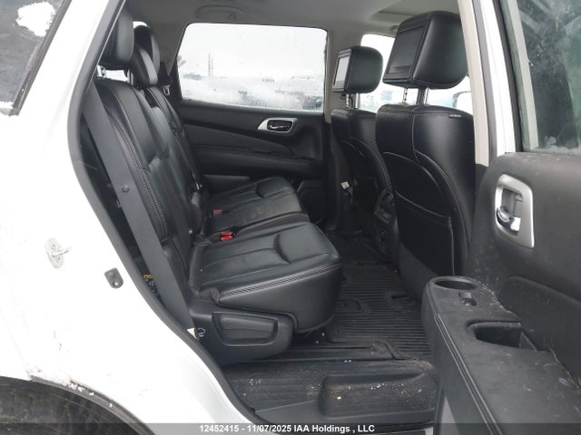 5N1DR2MM5HC908109 Nissan Pathfinder