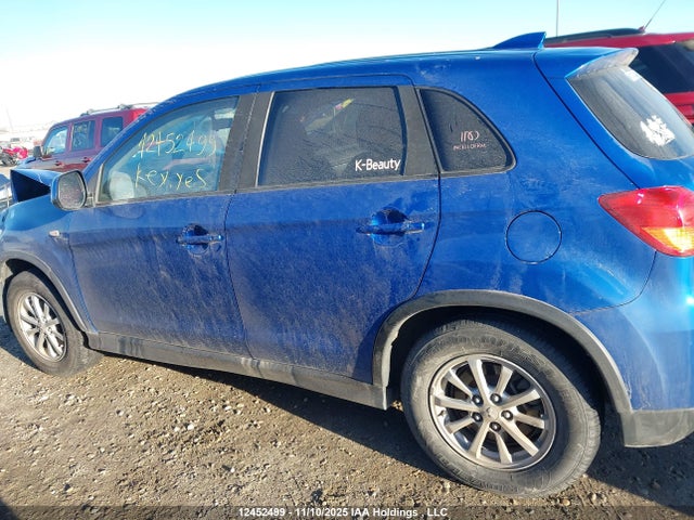JA4AJ3AU1JU600289 Mitsubishi RVR SE