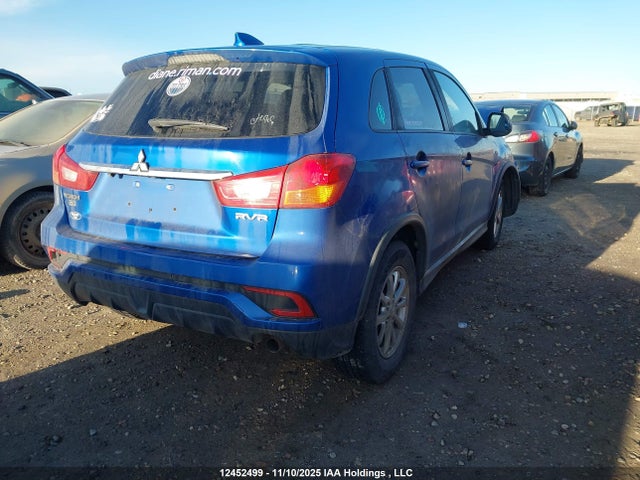 JA4AJ3AU1JU600289 Mitsubishi RVR SE