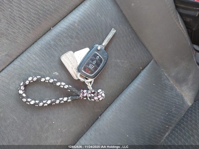 5XYZUDLB8HG435984 Hyundai Santa Fe Sport 2.4 Premium