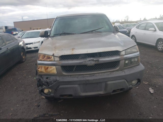 Продаж на аукціоні авто 2002 Chevrolet Avalanche 1500, vin: 3GNEK13T42G335098, номер лоту: 12452592