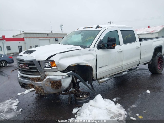 1GT12PEY1KF209379 GMC Sierra 2500hd Sle