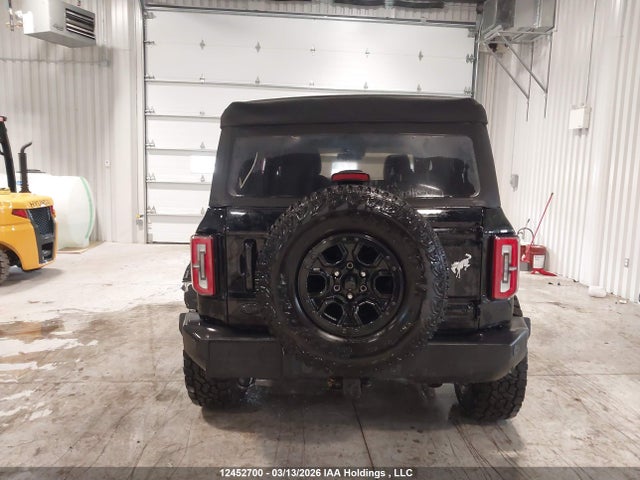 2023 Ford Bronco Outer Banks მანქანა იყიდება აუქციონზე, vin: 1FMEE5DPXPLB48706, აუქციონის ნომერი: 12452700