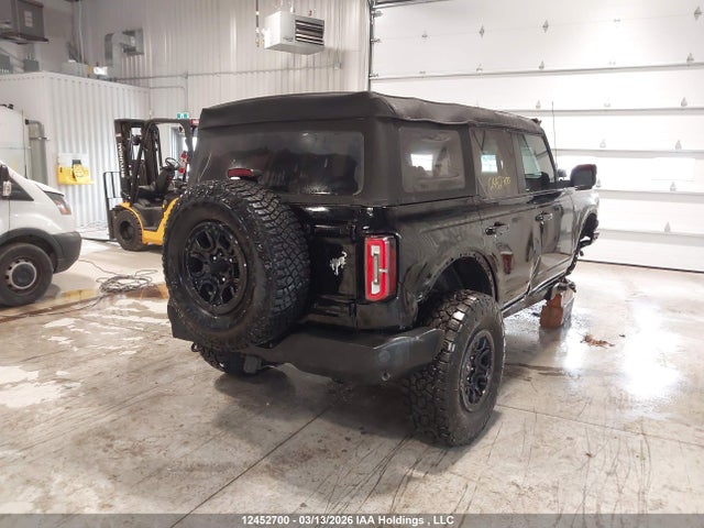 2023 Ford Bronco Outer Banks მანქანა იყიდება აუქციონზე, vin: 1FMEE5DPXPLB48706, აუქციონის ნომერი: 12452700