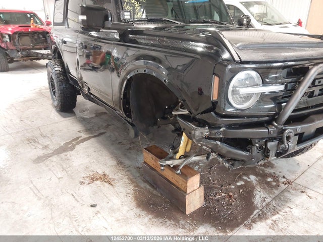 2023 Ford Bronco Outer Banks მანქანა იყიდება აუქციონზე, vin: 1FMEE5DPXPLB48706, აუქციონის ნომერი: 12452700