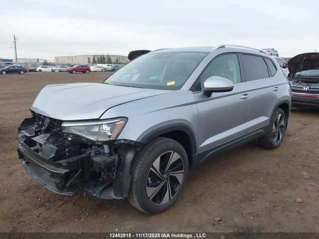 12452815 :رقم المزاد ، 3VVVC7B23SM025304 vin ، 2025 Volkswagen Taos Comfortline مزاد بيع