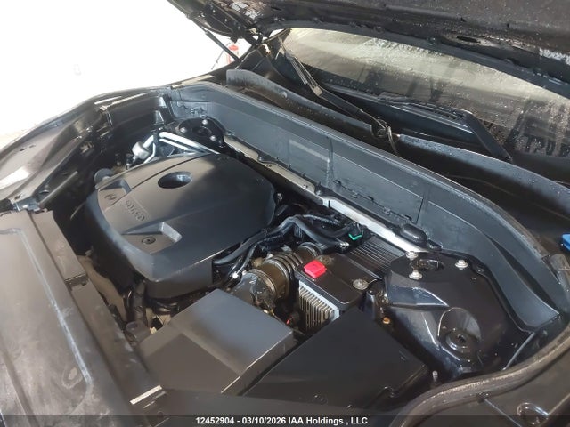 YV4A22PK3K1445229 Volvo Xc90 T6 Momentum