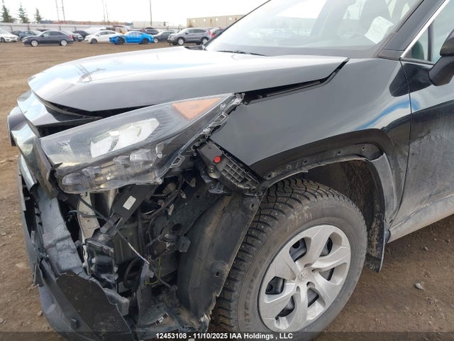 2021 Toyota Rav4 Le მანქანა იყიდება აუქციონზე, vin: 2T3B1RFV8MC226464, აუქციონის ნომერი: 12453108