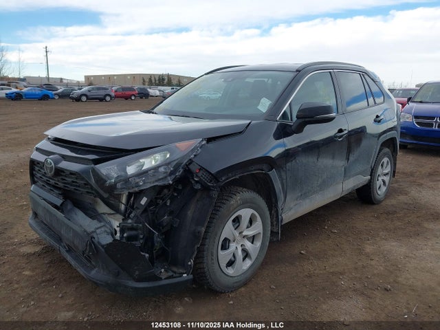2021 Toyota Rav4 Le მანქანა იყიდება აუქციონზე, vin: 2T3B1RFV8MC226464, აუქციონის ნომერი: 12453108