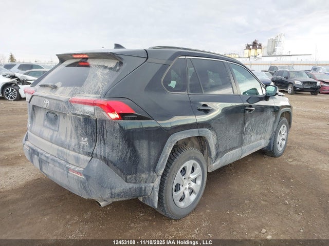 2021 Toyota Rav4 Le მანქანა იყიდება აუქციონზე, vin: 2T3B1RFV8MC226464, აუქციონის ნომერი: 12453108