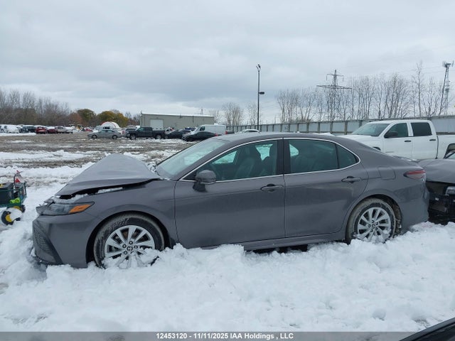 12453120 :رقم المزاد ، 4T1G11AK3PU827653 vin ، 2023 Toyota Camry Se Night Shade/se مزاد بيع