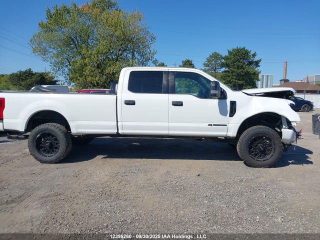 12395260 :رقم المزاد ، 1FT8W3BT3HED38162 vin ، 2017 Ford F-350 Xlt مزاد بيع