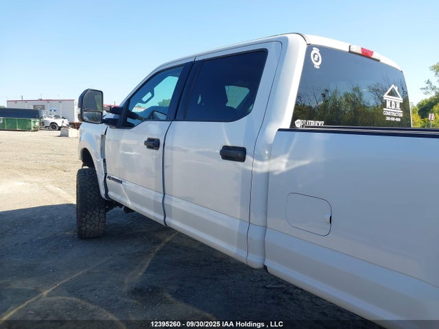 12395260 :رقم المزاد ، 1FT8W3BT3HED38162 vin ، 2017 Ford F-350 Xlt مزاد بيع