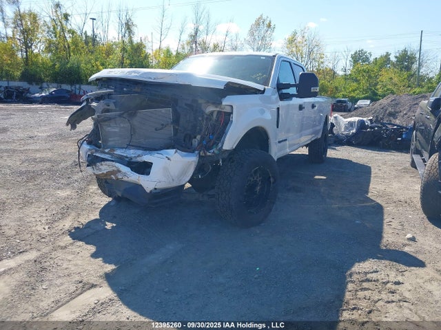 12395260 :رقم المزاد ، 1FT8W3BT3HED38162 vin ، 2017 Ford F-350 Xlt مزاد بيع