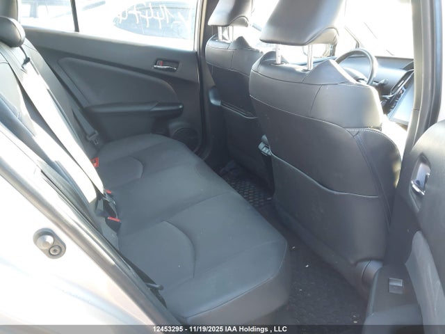 JTDKARFP5L3144743 Toyota Prius