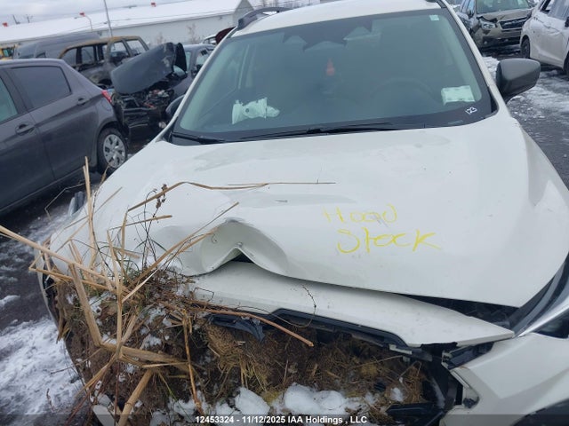 JF2GUADC3R8356388 Subaru Crosstrek Premium