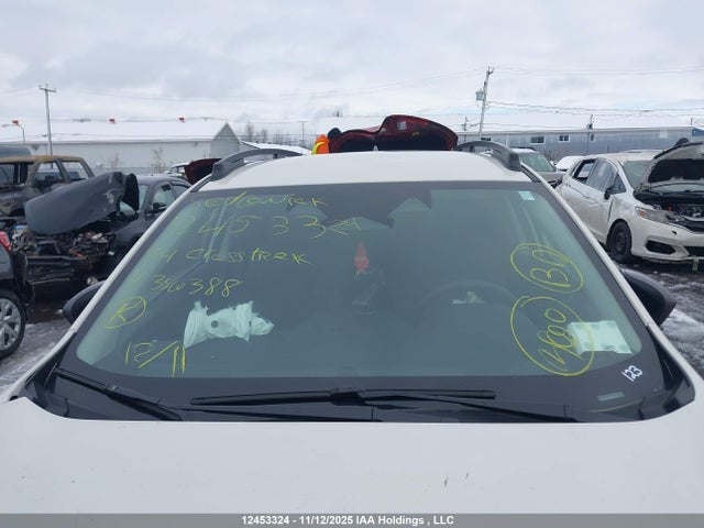 JF2GUADC3R8356388 Subaru Crosstrek Premium