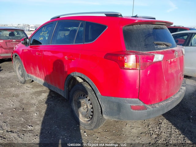 Продаж на аукціоні авто 2015 Toyota Rav4 Xle, vin: 2T3RFREV5FW284115, номер лоту: 12453354