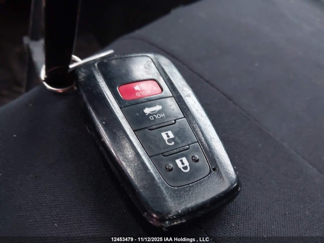 12453479 :رقم المزاد ، 5YFBPMBE2NP287391 vin ، 2022 Toyota Corolla Le/xle مزاد بيع