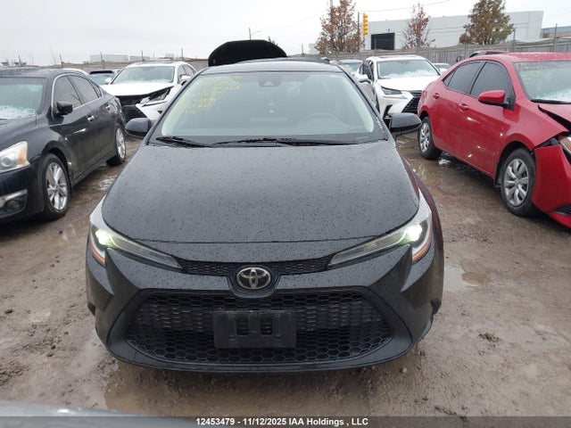 12453479 :رقم المزاد ، 5YFBPMBE2NP287391 vin ، 2022 Toyota Corolla Le/xle مزاد بيع