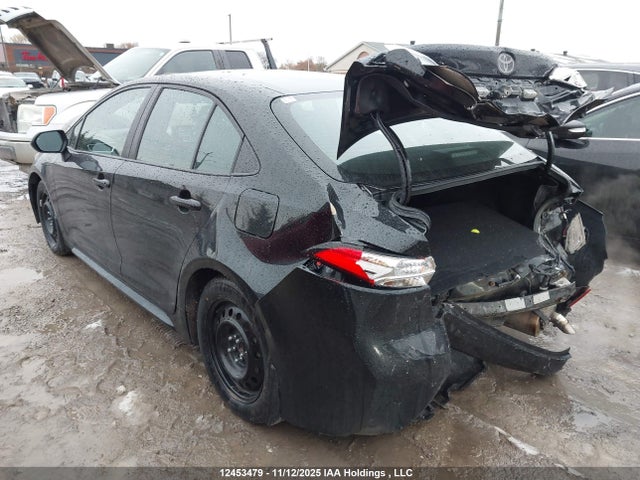 12453479 :رقم المزاد ، 5YFBPMBE2NP287391 vin ، 2022 Toyota Corolla Le/xle مزاد بيع