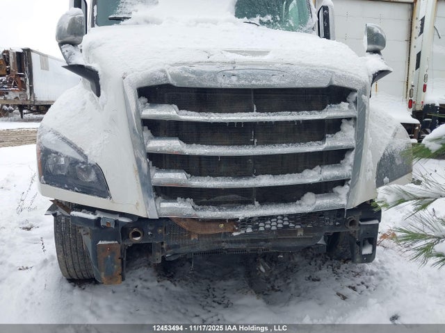3AKJHHDR9KSJM0194 Freightliner Detroit Diesel Dd15