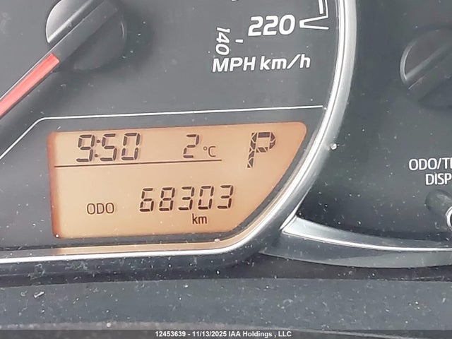 VNKKTUD34KA102840 Toyota Yaris L/le/se