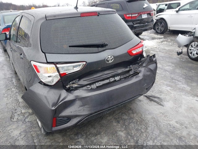 VNKKTUD34KA102840 Toyota Yaris L/le/se