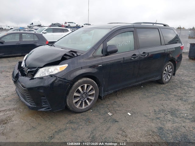 5TDJZ3DCXKS221962 Toyota Sienna Le 7-passenger