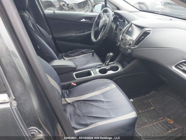 Aukcja sprzedaży 2018 Chevrolet Cruze Lt Auto, vin: 3G1BE6SM3JS603671, numer aukcji: 12453801