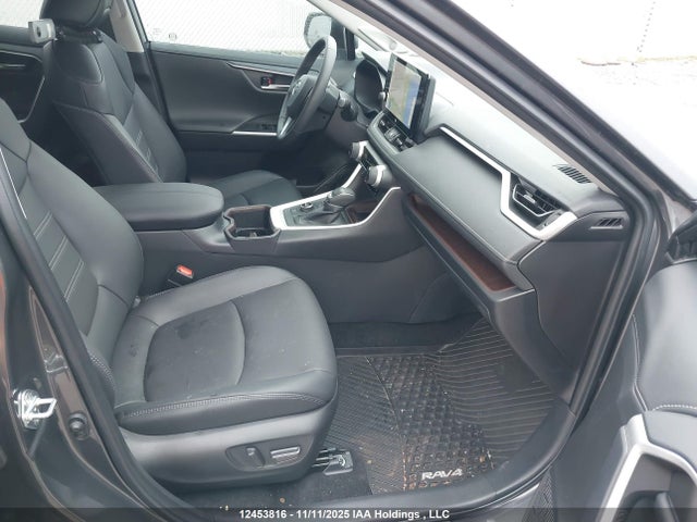 12453816 :رقم المزاد ، 2T3DWRFV7SW261258 vin ، 2025 Toyota Rav4 Hybrid Limited مزاد بيع