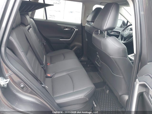 12453816 :رقم المزاد ، 2T3DWRFV7SW261258 vin ، 2025 Toyota Rav4 Hybrid Limited مزاد بيع