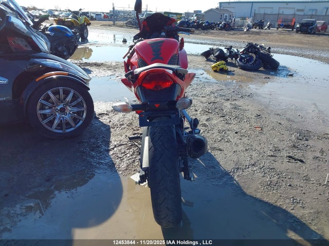 Продаж на аукціоні авто 2015 Honda Cbr300 R, vin: MLHNC5129F5100164, номер лоту: 12453844