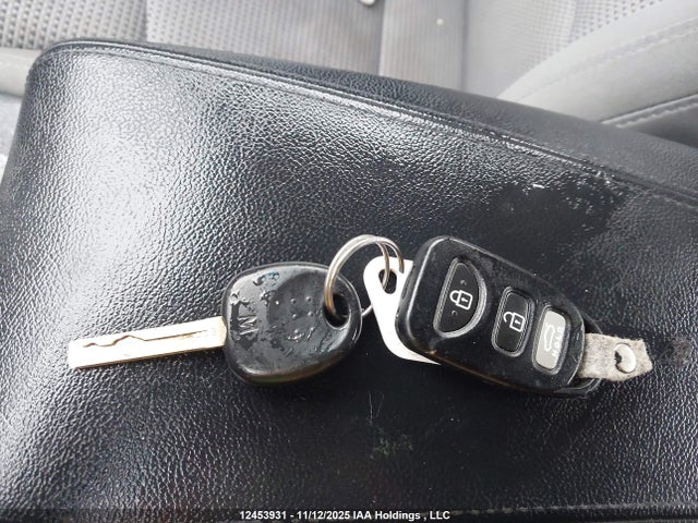 Продажа на аукционе авто 2012 Hyundai Sonata, vin: 5NPEB4AC2CH485698, номер лота: 12453931