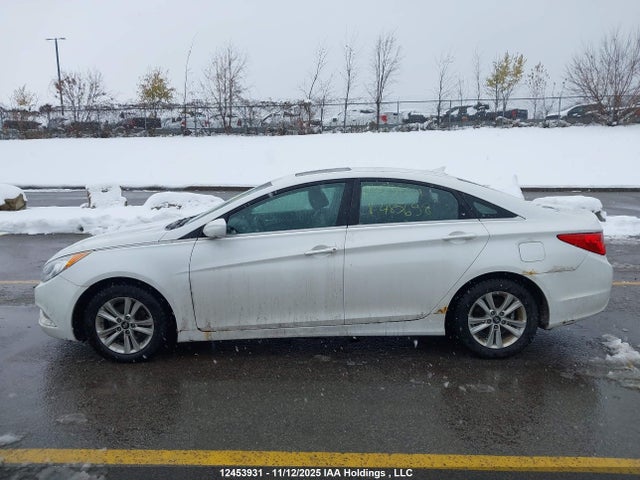 Продажа на аукционе авто 2012 Hyundai Sonata, vin: 5NPEB4AC2CH485698, номер лота: 12453931