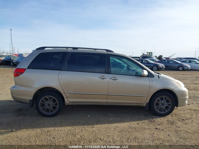 Aukcja sprzedaży 2004 Toyota Sienna Le, vin: 5TDBA23CX4S013168, numer aukcji: 12454010