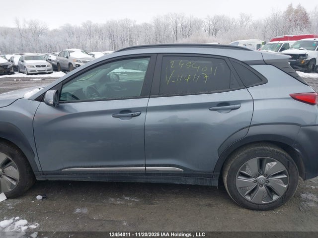 KM8K23AG5MU114117 Hyundai Kona Sel