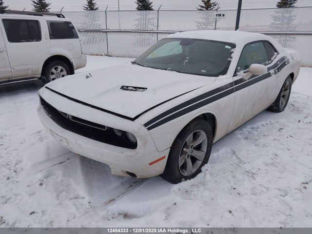 Dodge Challenger Sxt 2018 2C3CDZAG6JH305036 Image 2
