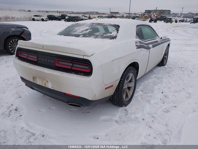 Dodge Challenger Sxt 2018 2C3CDZAG6JH305036 Image 4