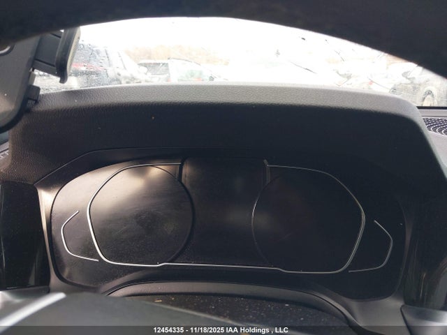 3MW5R7J09N8C60863 BMW 330i Xdrive