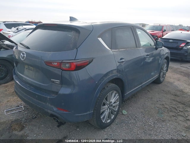 JM3KFBEY3P0280841 Mazda Cx-5 Signature
