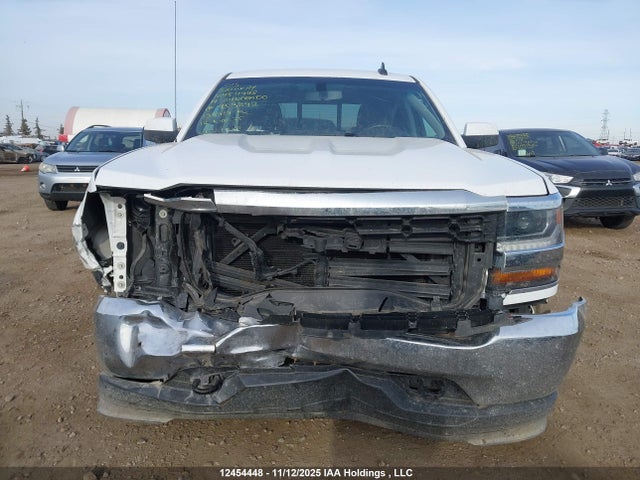 3GCUKREH5HG453892 Chevrolet Silverado 1500 1lt/2lt