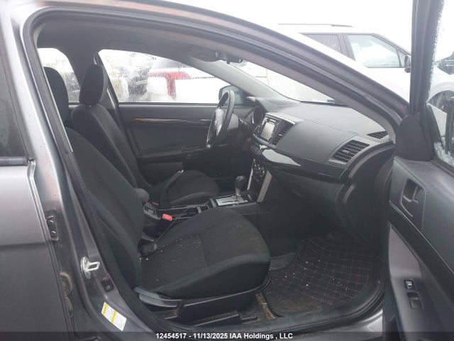JA32U2FU4HU604995 Mitsubishi Lancer