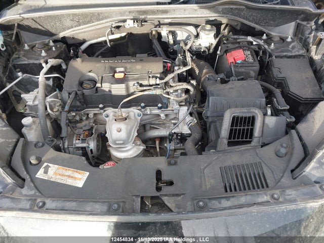 3CZRZ2H39RM105888 Honda HR-V LX