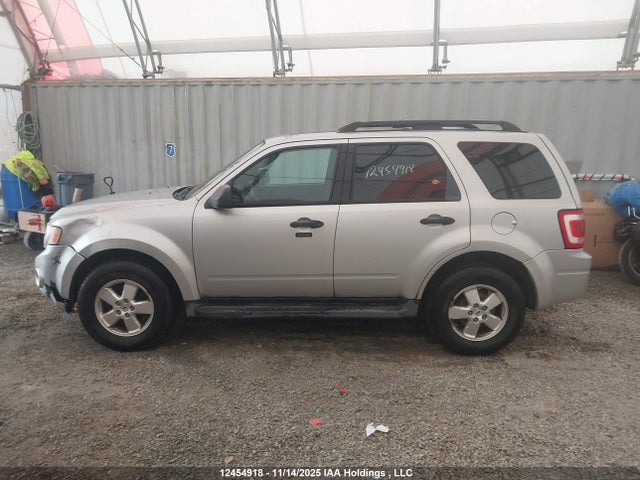 Продаж на аукціоні авто 2012 Ford Escape Xlt, vin: 1FMCU9DG0CKB59425, номер лоту: 12454918