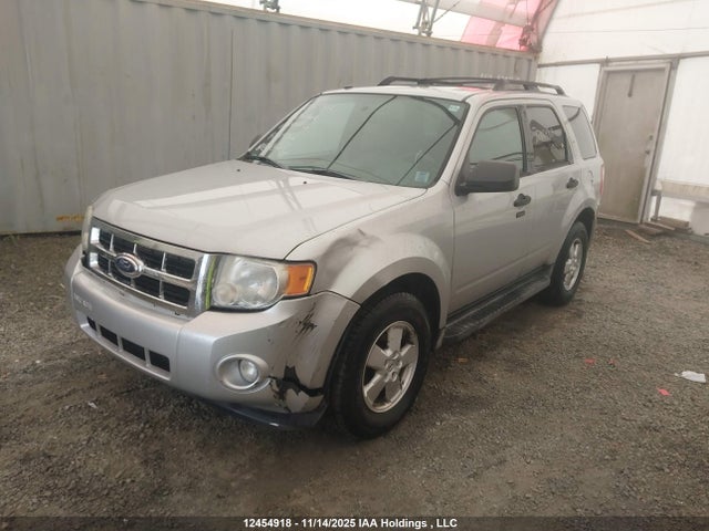 Продаж на аукціоні авто 2012 Ford Escape Xlt, vin: 1FMCU9DG0CKB59425, номер лоту: 12454918